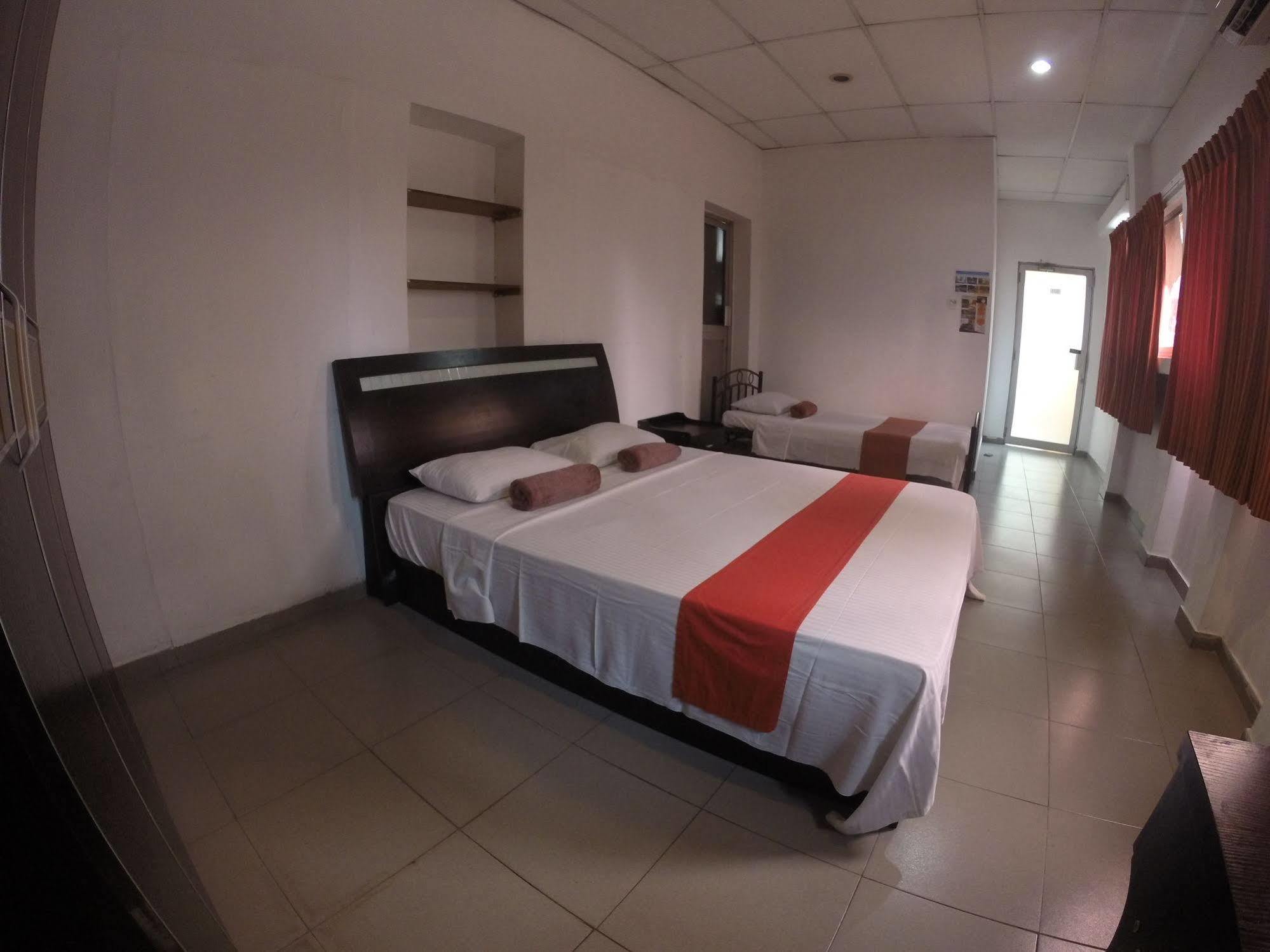 Auberge de jeunesse Backpack Lanka à Colombo Extérieur photo